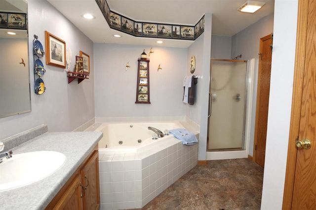 588 Ann Court, Berlin, WI 54923