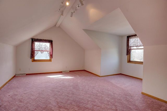 588 Ann Court, Berlin, WI 54923