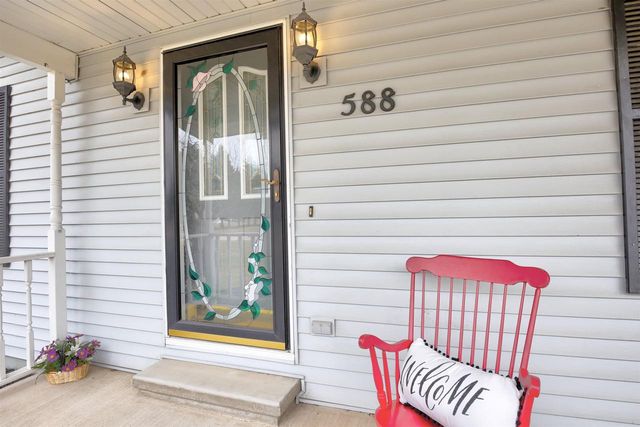 588 Ann Court, Berlin, WI 54923