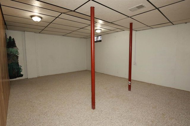 588 Ann Court, Berlin, WI 54923