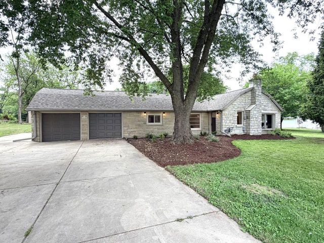 N71W22103 Good Hope ROAD, Lisbon, WI 53089