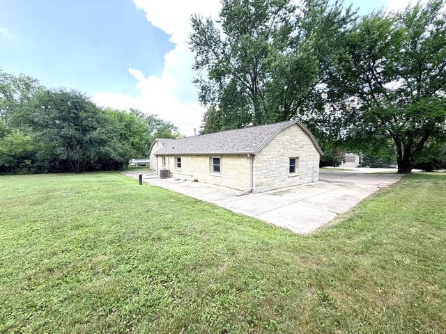 N71W22103 Good Hope ROAD, Lisbon, WI 53089