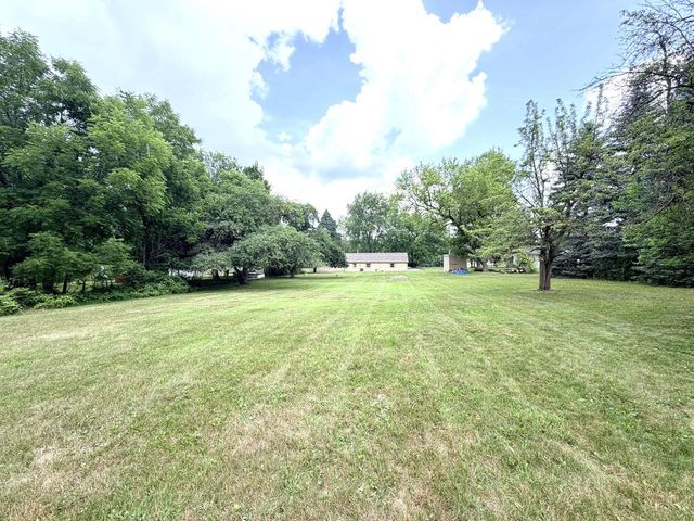N71W22103 Good Hope ROAD, Lisbon, WI 53089