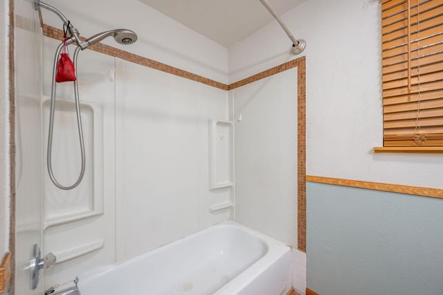 61570 SE Rockway Terrace, Bend, OR 97702