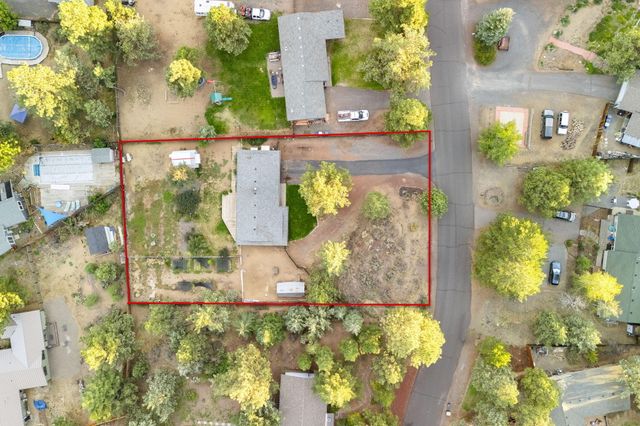 61570 SE Rockway Terrace, Bend, OR 97702