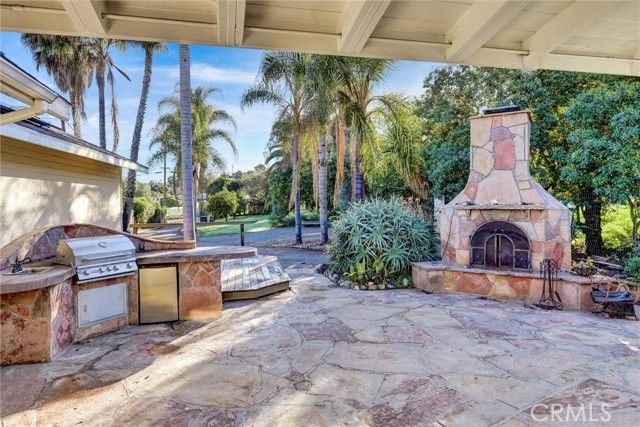 2428 Hutchison Street, Vista, CA 92084