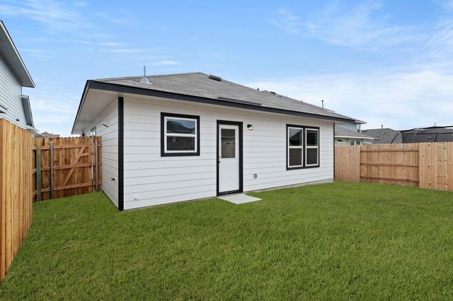 348 Jade ST, Maxwell, TX 78656