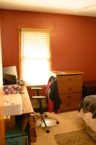 711 E 14th Street N, Newton, IA 50208