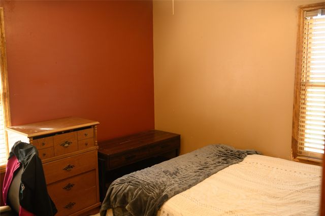 711 E 14th Street N, Newton, IA 50208