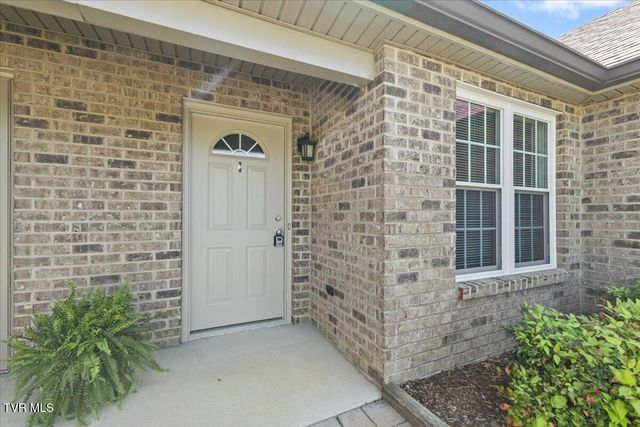 61 Chatfield Square 61, Johnson City, TN 37615
