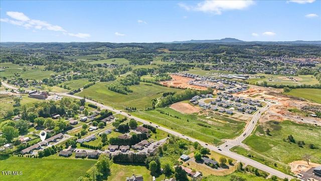 61 Chatfield Square 61, Johnson City, TN 37615