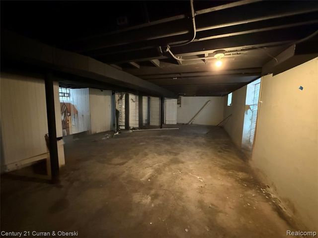 7261 N Rutherford Street, Detroit, MI 48228