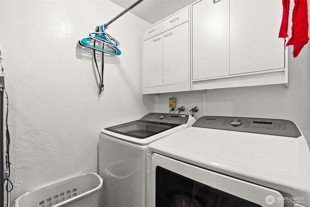3930 Oxford Loop SE, Lacey, WA 98503