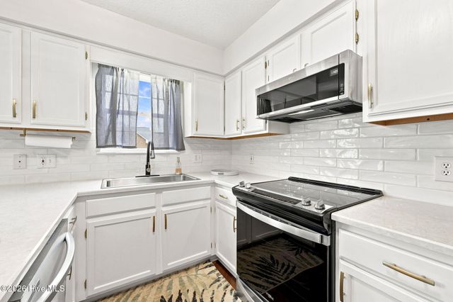 3006 Mulberry Lane F, Greenville, NC 27858