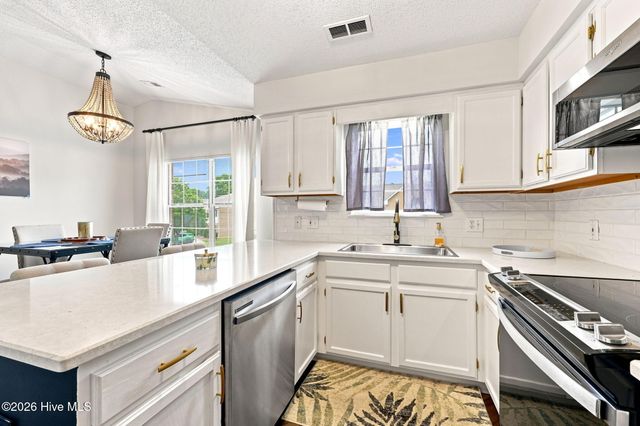 3006 Mulberry Lane F, Greenville, NC 27858