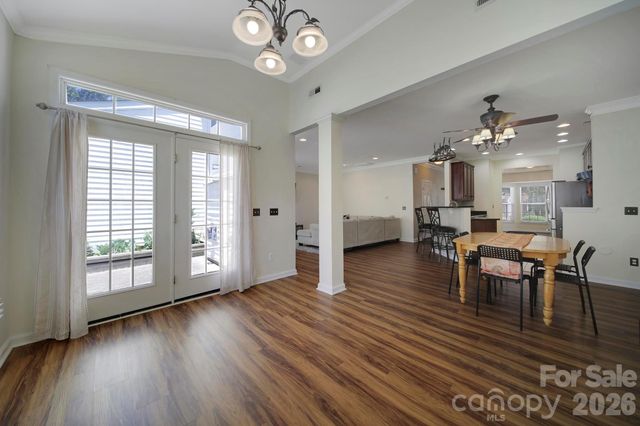 415 Foilage Court, Lake Wylie, SC 29710