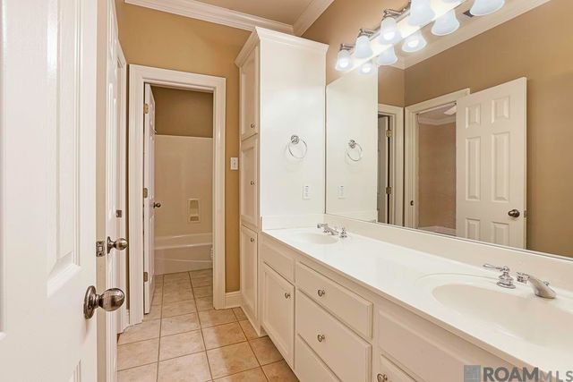 17314 Sweet Olive Ave, Baton Rouge, LA 70817