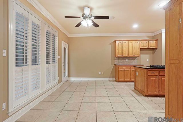 17314 Sweet Olive Ave, Baton Rouge, LA 70817