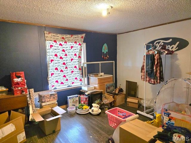 19526 McColgin Road, Raymondville, MO 65555