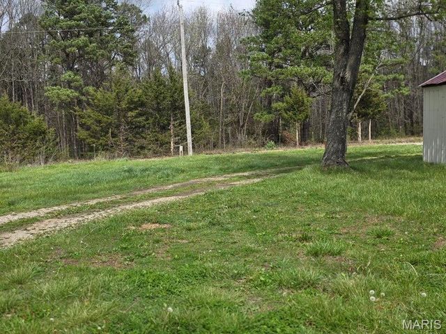 19526 McColgin Road, Raymondville, MO 65555