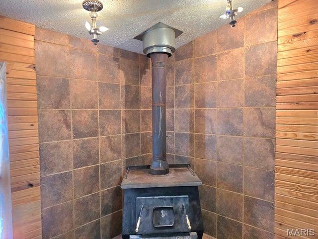 19526 McColgin Road, Raymondville, MO 65555