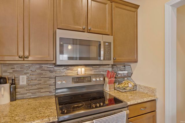 15425 Haiku Road, Evansville, IN 47725
