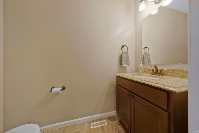 15425 Haiku Road, Evansville, IN 47725