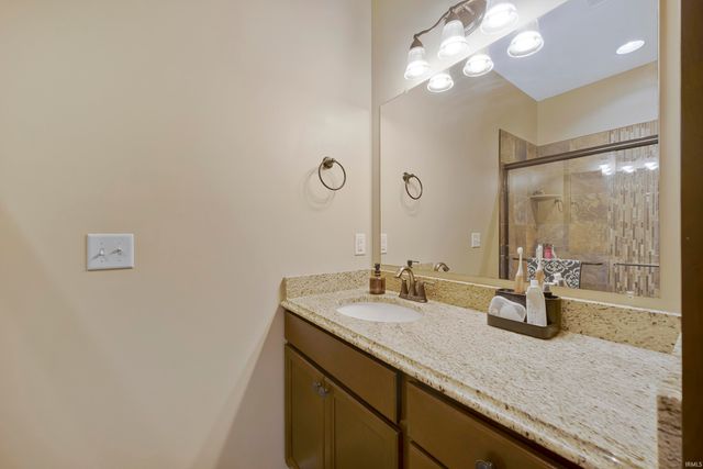15425 Haiku Road, Evansville, IN 47725
