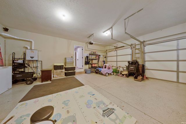 15425 Haiku Road, Evansville, IN 47725