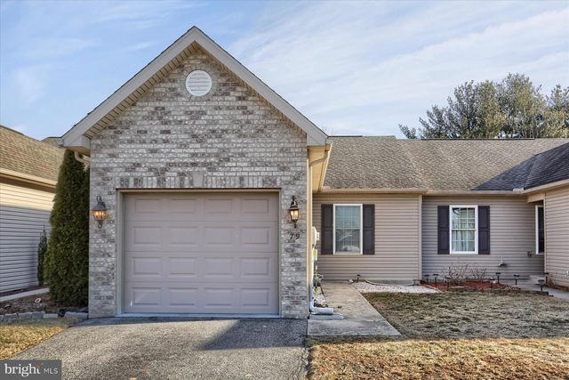 79 KESWICK DR, Mechanicsburg, PA 17050