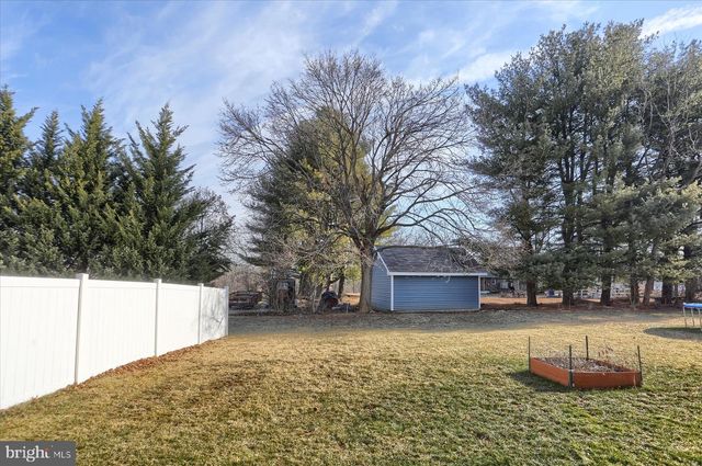 79 KESWICK DR, Mechanicsburg, PA 17050