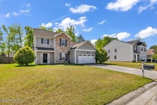 8064 W Highcroft Drive NE, Leland, NC 28451