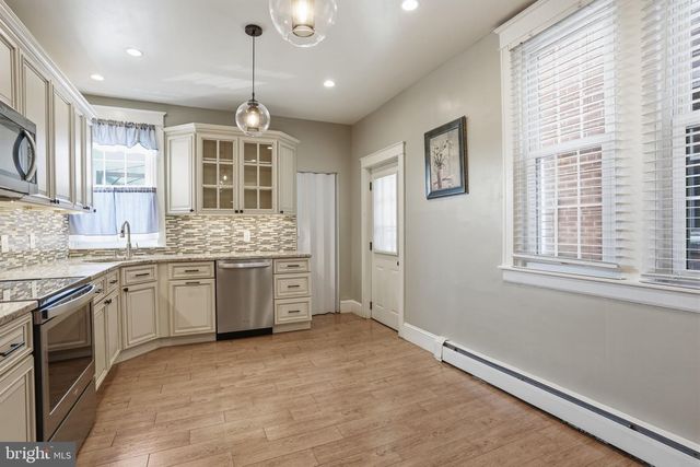 3556 OAKMONT ST, Philadelphia, PA 19136