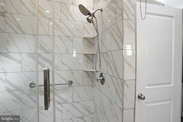 3556 OAKMONT ST, Philadelphia, PA 19136