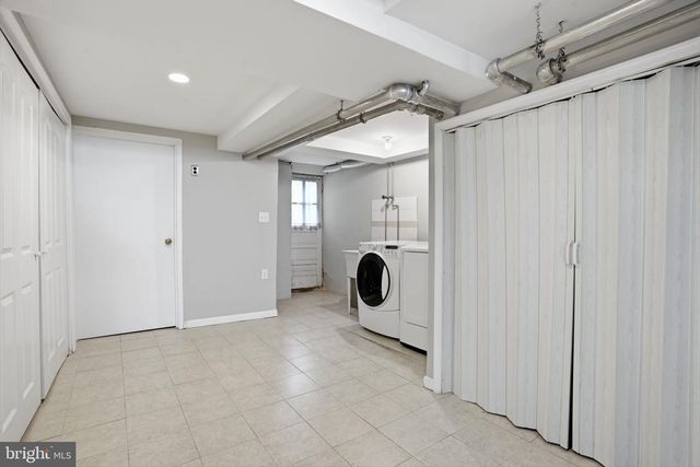 3556 OAKMONT ST, Philadelphia, PA 19136