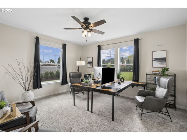 18255 Se VISTA VIEW Ct, Sandy, OR 97055