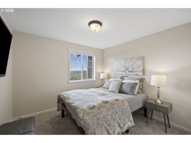 18255 Se VISTA VIEW Ct, Sandy, OR 97055