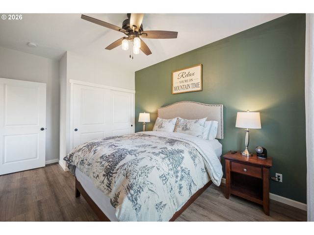 18255 Se VISTA VIEW Ct, Sandy, OR 97055