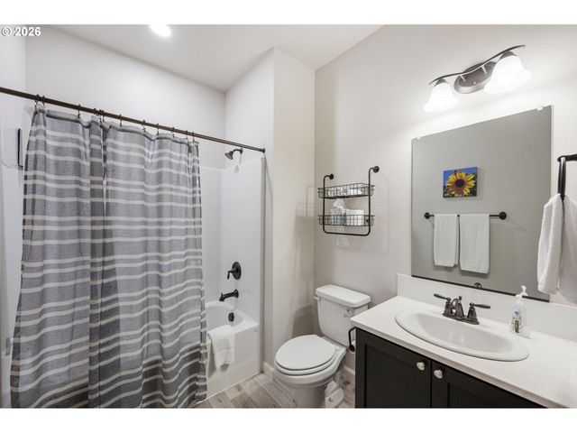 18255 Se VISTA VIEW Ct, Sandy, OR 97055