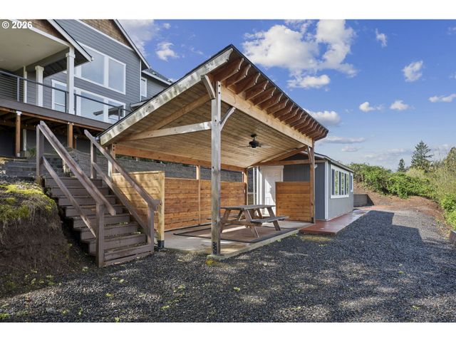 18255 Se VISTA VIEW Ct, Sandy, OR 97055