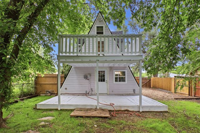 716 Lakeland Road, Lake Dallas, TX 75065