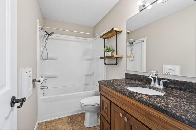 682 125th Lane NE, Blaine, MN 55434