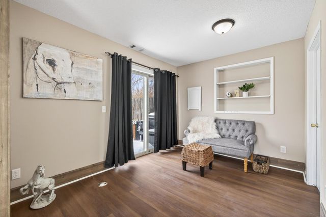 682 125th Lane NE, Blaine, MN 55434