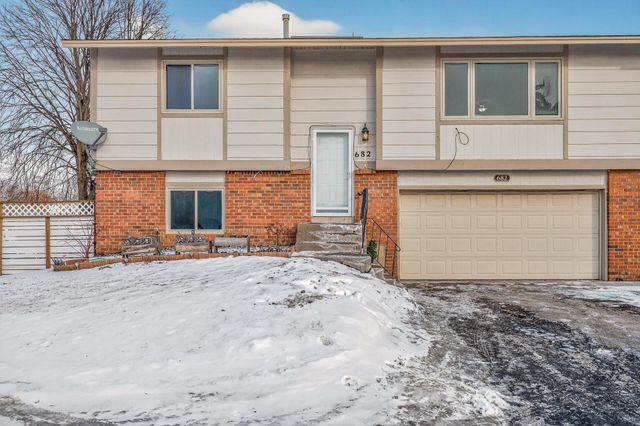 682 125th Lane NE, Blaine, MN 55434