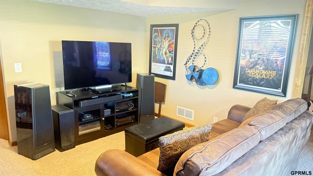 13363 Grover Street, Omaha, NE 68144
