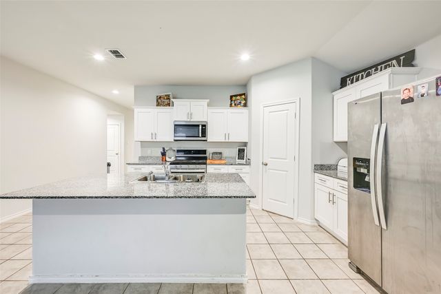 508 Bronze Circle W, Springtown, TX 76082