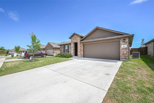 508 Bronze Circle W, Springtown, TX 76082