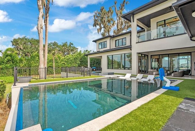 724 W 2ND AVENUE, Windermere, FL 34786