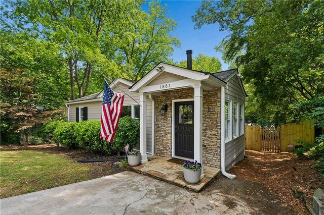 1881 Woodland Hills Avenue NW, Atlanta, GA 30318