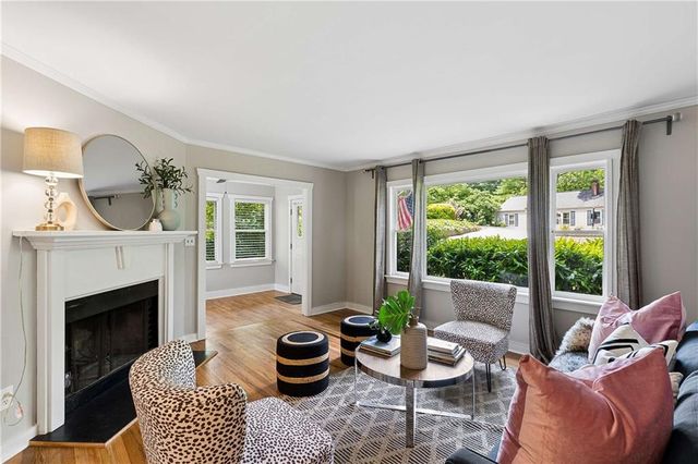 1881 Woodland Hills Avenue NW, Atlanta, GA 30318
